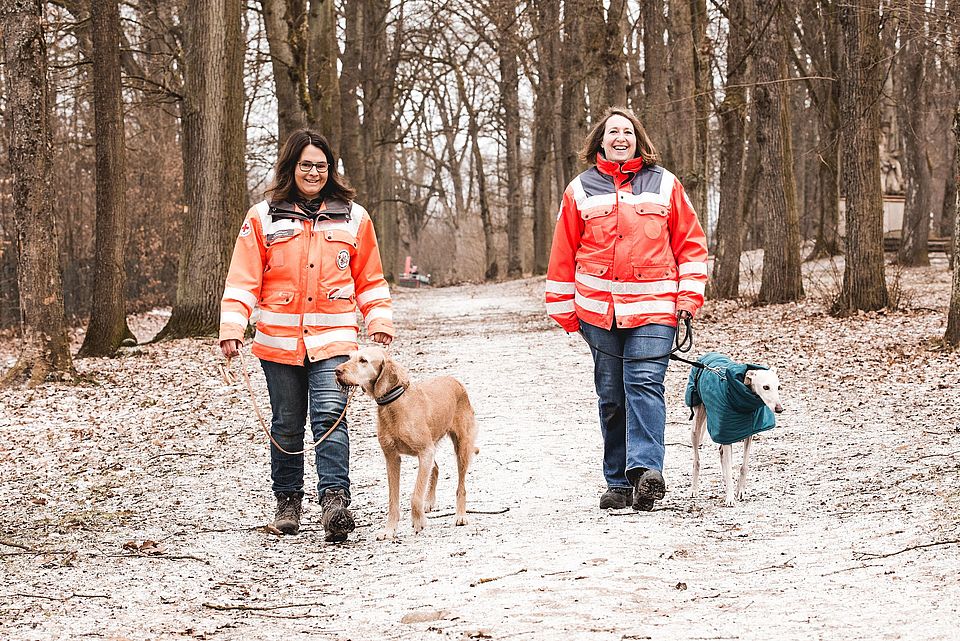 Kursleiter: Almut Eichhorn mit Sina und Christine Michel mit Fina